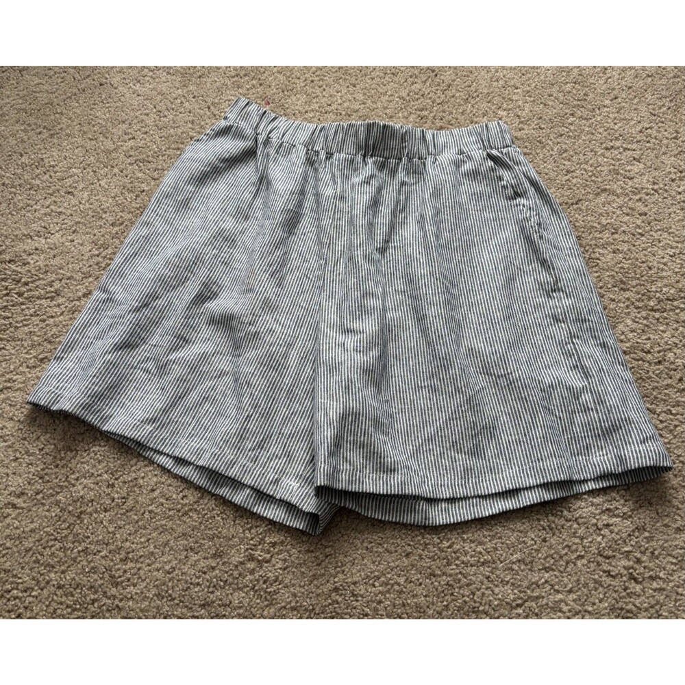 NWT Tiny Button Apparel Size Medium Striped Shorts Beach Casual Summer - Picture 1 of 4